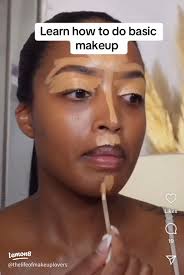 Essential Makeup Tips for Beginners: Your Daily Guide 🩷