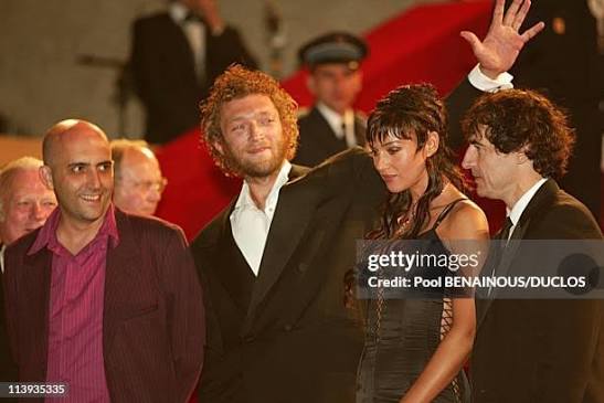 110 France Cannes Cinema Irreversible Bellucci Cassel Stock Photos,  High-Res Pictures, and Images - Getty Images