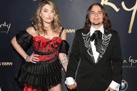 Enjoy the videos and music you love, upload original content, and share it all with friends. Paris Prince Jackson Details Aus Ihrer Kindheit Gala De