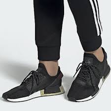 Just like the originals, they have a soft textile upper that hugs your foot and keeps your stride cool. Adidas Nmd R1 Boost V2 3m Black White Gold Fw532