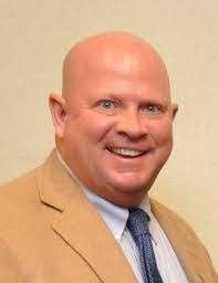 Leighton Thomas's Instagram, Twitter & Facebook