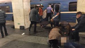 В больницах петербурга после теракта оказалось более пятидесяти человек. Terakt V Metro Sankt Peterburga Gazeta Ru Foto