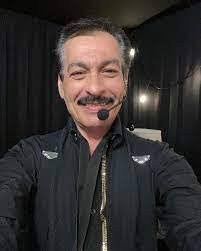 Cosmina Vida's Instagram, Twitter & Facebook