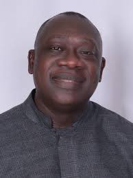 Osei Amoah's Instagram, Twitter & Facebook