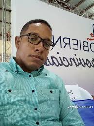 Hoy va por ti hermano mío, eres una persona muy especial para mí. Dios te  ha dado la dicha de ser quien eres, buen hijo, hermano, esposo, padre y  amigo . Estamos