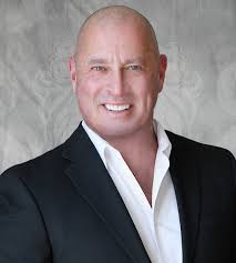 Rob Sawyer's Instagram, Twitter & Facebook