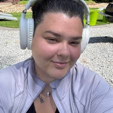 What is the best way to utilize fast TMs or charged TMs in Pokemon Go?