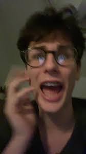 Justin Peyton's Instagram, Twitter & Facebook