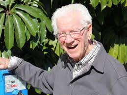 Eugene Stevens, former Lompoc mayor and Mural Society founder, dies at 91