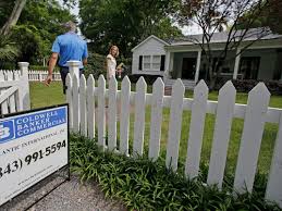 Even though a mortgage has been secured here are the typical hiccups—ranging from lender snags to insurance oversights—that can increase the time it takes to close on a home sale. The Average Mortgage Payment By State City And Year
