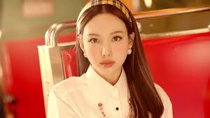 Tzuyu wallpaper eyes wallpaper music wallpaper kawaii wallpaper dark wallpaper photo wallpaper twice songs twice photoshoot special wallpaper. Chanel Earrings In I Can T Stop Me By Twice 2020