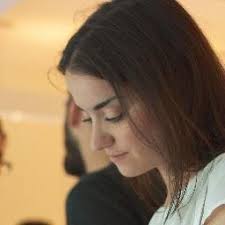 Beatriz Valero (@Valero_Bea)