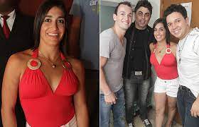 Oct 06, 2019 · daniele hypolito está curtindo o último dia do rock in rio. Daniele Hypolito Investe No Decote Para Curtir Balada No Rio De Janeiro O Fuxico