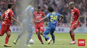 Live streaming persebaya surabaya vs persib bandung pada ajang liga 1 2019 di stadion gelora bung tomo, jumat (5/7), bisa disaksikan malam ini. Live Report Persija Vs Persib Di Liga 1 2019