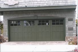 21+ desain pintu geser besi paling modern dan minimalis. 6 Desain Pintu Garasi Besi Yang Menarik Dan Estetik Solusiruma Com