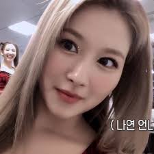 mariah ball (mariahball1@)