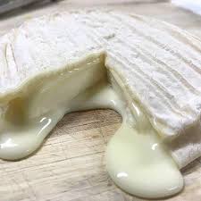 Lesnouveauxfromagers Perail Coulant Thecheeseexplorer Fromage Fait Maison Bon Fromage Coulis