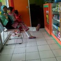 Bangunan apotek juga harus dilengkapi dengan : Apotek 7 Days Pharmacy In Semarang