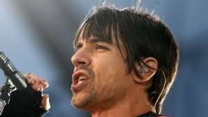 Anthony Kiedis Hat Einen Sohn Boulevard