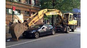 Lors d'une vente, la remise des clés du véhicule à l'acheteur doit s'accompagner d'un certain nombre de documents, dont voici la liste. Top 20 Des Voitures Mal Stationnees Auto Moto Magazine Auto Et Moto