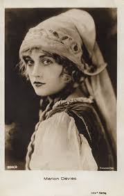 European Film Star Postcards: Marion Davies