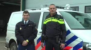 Search instead for politie uniform? Nieuw Politie Uniform Youtube