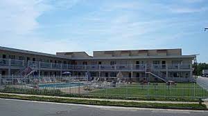Any thoughts on the relative pluses and minuses of. Sans Souci Motel On Buckroe Beach