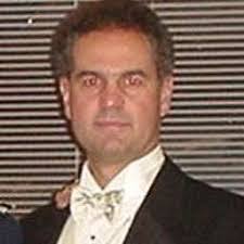 Del Crane's Instagram, Twitter & Facebook