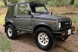 SUZUKI-SAMURAI