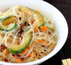 We've got three shirataki noodle packs to choose from, including thin, flat and nest versions. Spicy Shirataki Noodle Salad Recipe Japan Centre