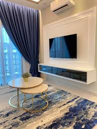 Check spelling or type a new query. Dekorasi Kondo Berkeluasan 990 Sqft Dengan Konsep English Modern Hias My