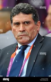 Honduras head coach hi-res stock photography and images