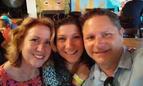 Councilwoman and transition team member tour zoo facilities