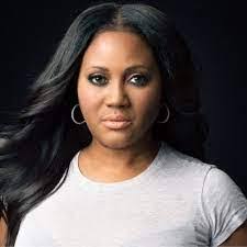 Teresa Leneave's Instagram, Twitter & Facebook