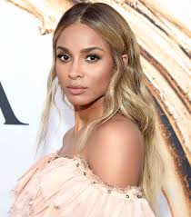 Fyi These Will Be The Biggest Beauty Trends For 2020 Celebrity Hair Stylist Beauty Trends Beauty