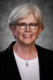 Sharron Lee's Instagram, Twitter & Facebook