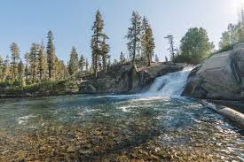 So do what is necessary! Sunrise Hike To Rainbow Falls Near Mammoth Lakes Aspiring Wild