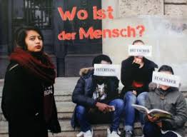 Du sollst nicht an die große glocke hängen, dass. Spread It Out Goes Kukoon Ab 16 2 Unexpected