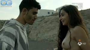 Alba Flores nackt, Nacktbilder, Playboy, Nacktfotos, Fakes, Oben Ohne