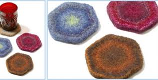 How to make a potholder or a coaster in a circle 'in the round'. Jasper Knitted Felted Coasters Free Knitting Pattern