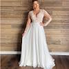 Many wedding guests choose romantic colors such as blush, deep red or burgundy. Https Encrypted Tbn0 Gstatic Com Images Q Tbn And9gcqbmaiqoz8xi7pxznjys No1o9ypakbe Px4vmbkdywrzo H63o Usqp Cau