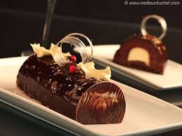 Buche De Noel Au Chocolat Au Cœur De Creme Brulee Recette Buche De Noel Chocolat Buche De Noel Gateaux De Fin D Annee