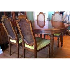 Item features hand painted chinoiserie design, black lacquer finish, yellow vinyl uphols. Drexel Heritage Dining Room Table W 6 Chairs Aptdeco