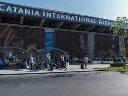 Catania airport, also known as catania vincenzo bellini, is the main international gateway to sicily. Aeroporto Di Catania Sosviaggiatore
