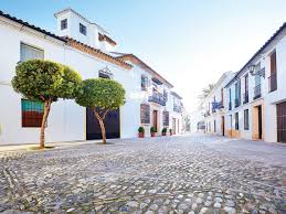 Houses and apartments for sale spain: Property Buyers In Spain Expect Modern Stylish Real Estate European Ceo