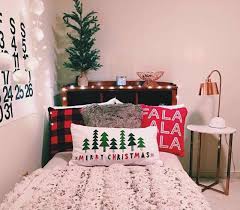 Deck your halls with christmas decorations and feel the holiday cheer all around. Get Your Room In The Christmas Spirit With This Inspo Girlslife
