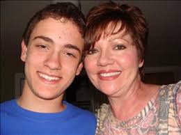 Leland Peele Obituary (2010)