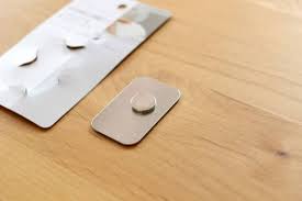 セリアの大人気アイテム リビングの浮かせる収納が一気に使いやすくなる神グッズでした いつでも home ちいさな建売 おしゃれハウスを目指す powered by ライブドアブログ セリア 収納 アイデア 収納