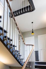 Renovation Escalier Bois Avant Apres Bluffant Renovation Escalier Bois Escalier Bois Et Eclairage Escalier