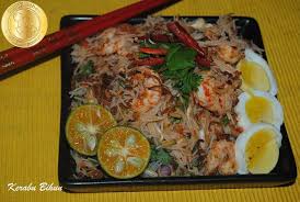 Malaysian kerabu dishes typically denote various combinations of fresh vegetables and zesty dressings that are usually served alongside rice. Paty Skitchen Breakfast Menu Kerabu Bihun Chef Wan Chef Wan Breakfast Menu Taiwanese Food